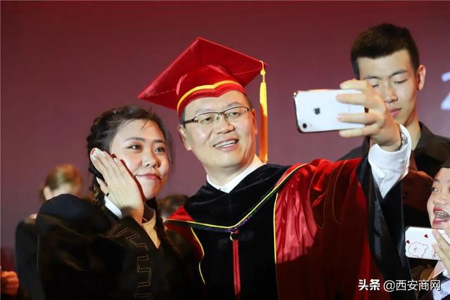 相信未来,乘风破浪丨米乐体育,米乐(中国)公司举行2020届毕业典礼