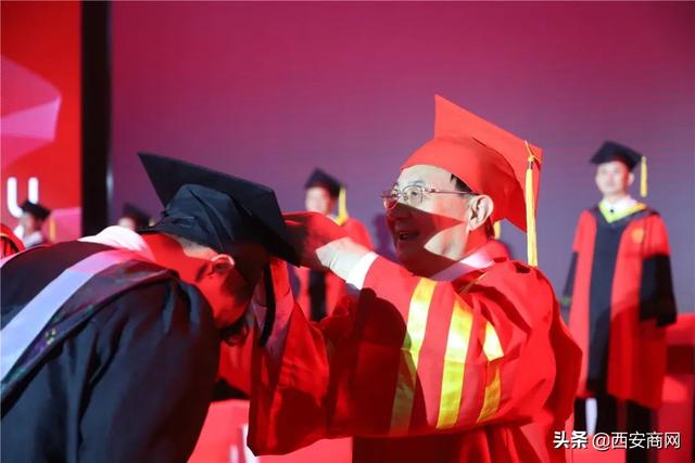 相信未来,乘风破浪丨米乐体育,米乐(中国)公司举行2020届毕业典礼