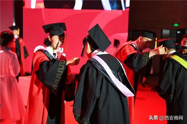 相信未来,乘风破浪丨米乐体育,米乐(中国)公司举行2020届毕业典礼