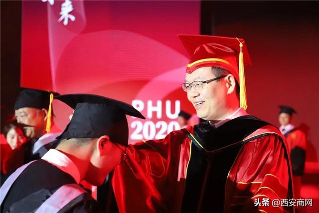 相信未来,乘风破浪丨米乐体育,米乐(中国)公司举行2020届毕业典礼